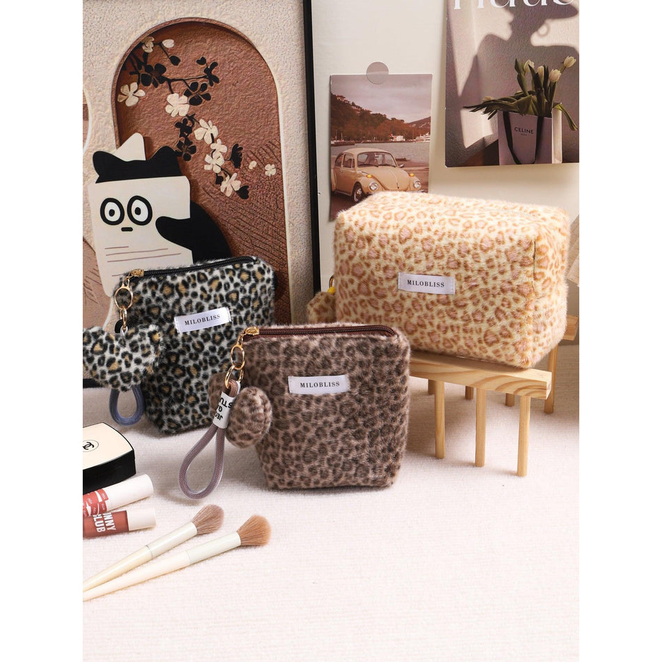 Leopard Print Plush Cosmetic Bag Portable Toiletry Tote