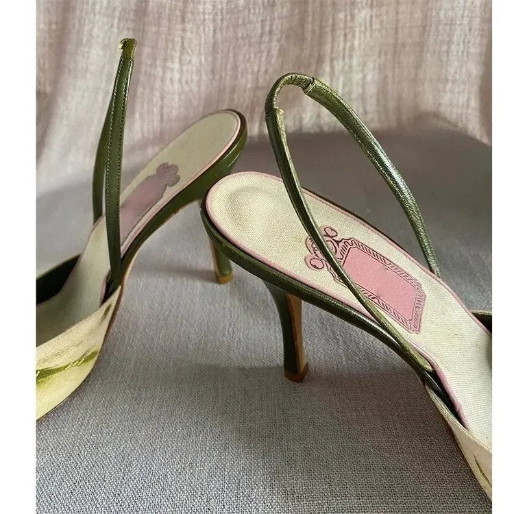 STOCK-Retro Embroidered Pointed Heels – Stylish Women’s Shoes