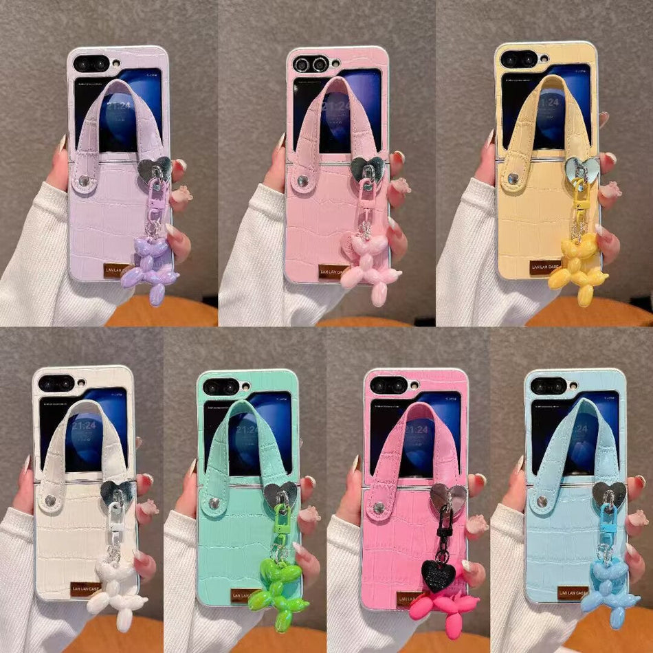 Z Flip/V Flip Puppy Case – Leather, Trendy & Cute