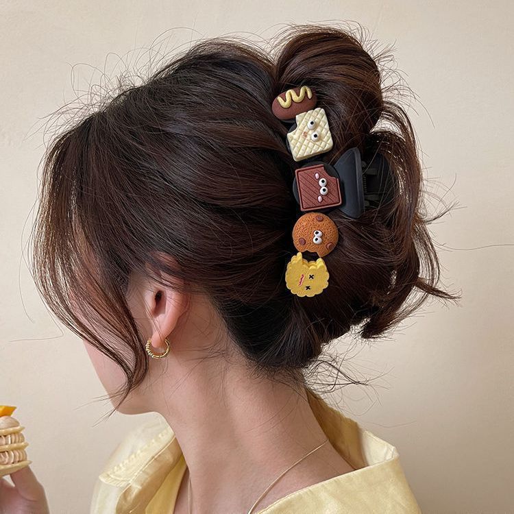 Large Hair Volume Shark Clip for Women – Cute & Simple