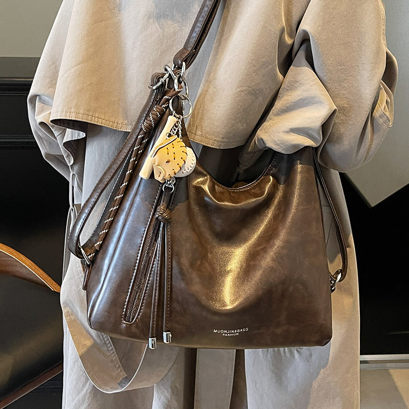 Retro Large Capacity Commuter Shoulder Crossbody Tote Bag Go