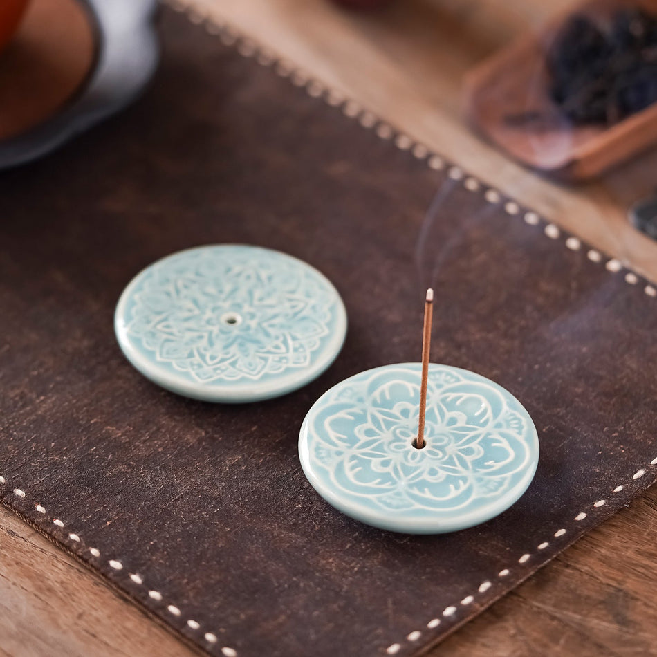 Flower Blooming Incense Holder Ceramic Tea Pet Aromatherapy