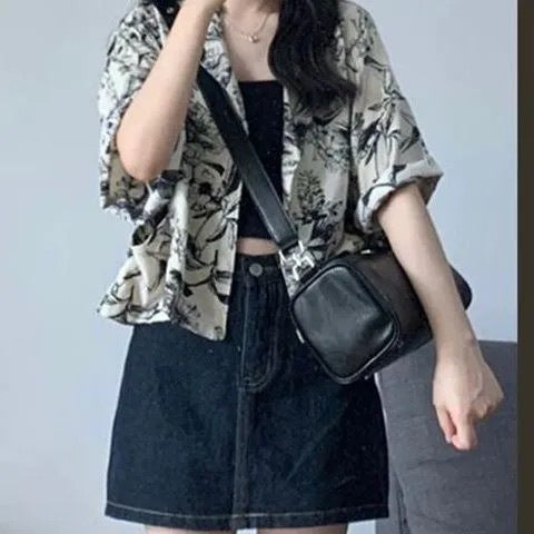 Retro Hong Kong Style Loose Short Sleeve Shirt – Summer 2023