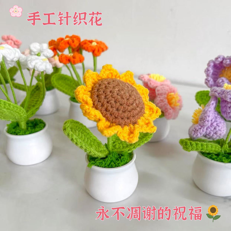 Handmade Crocheted Sunflower – Mini Potted Gift for Mom