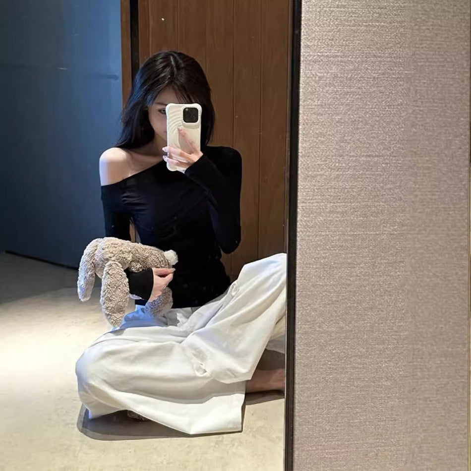Pure Desire Slim-Fit Shoulder Long Sleeve Top