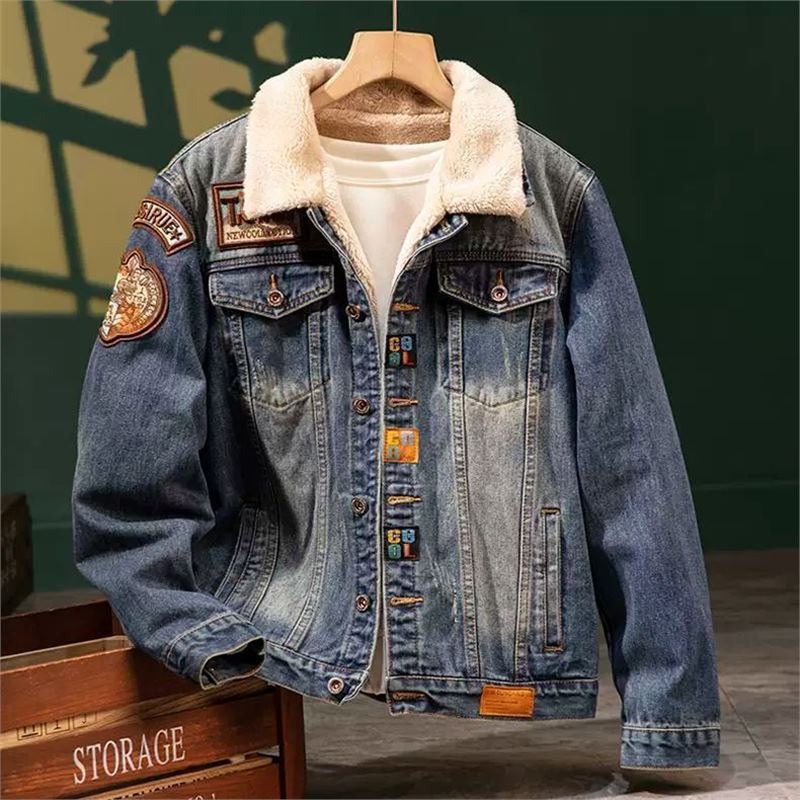 Men’s 2026 Fleece-Lined Denim Jacket Washed Retro Trendy