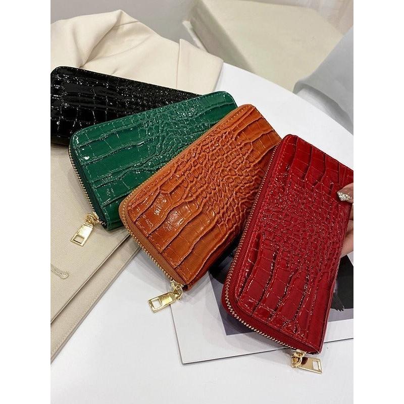 Crocodile Pattern Large Clutch Wallet Women