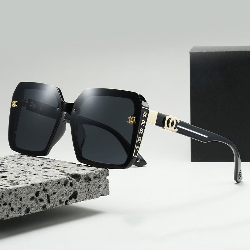 Stylish UV Protection Sunglasses