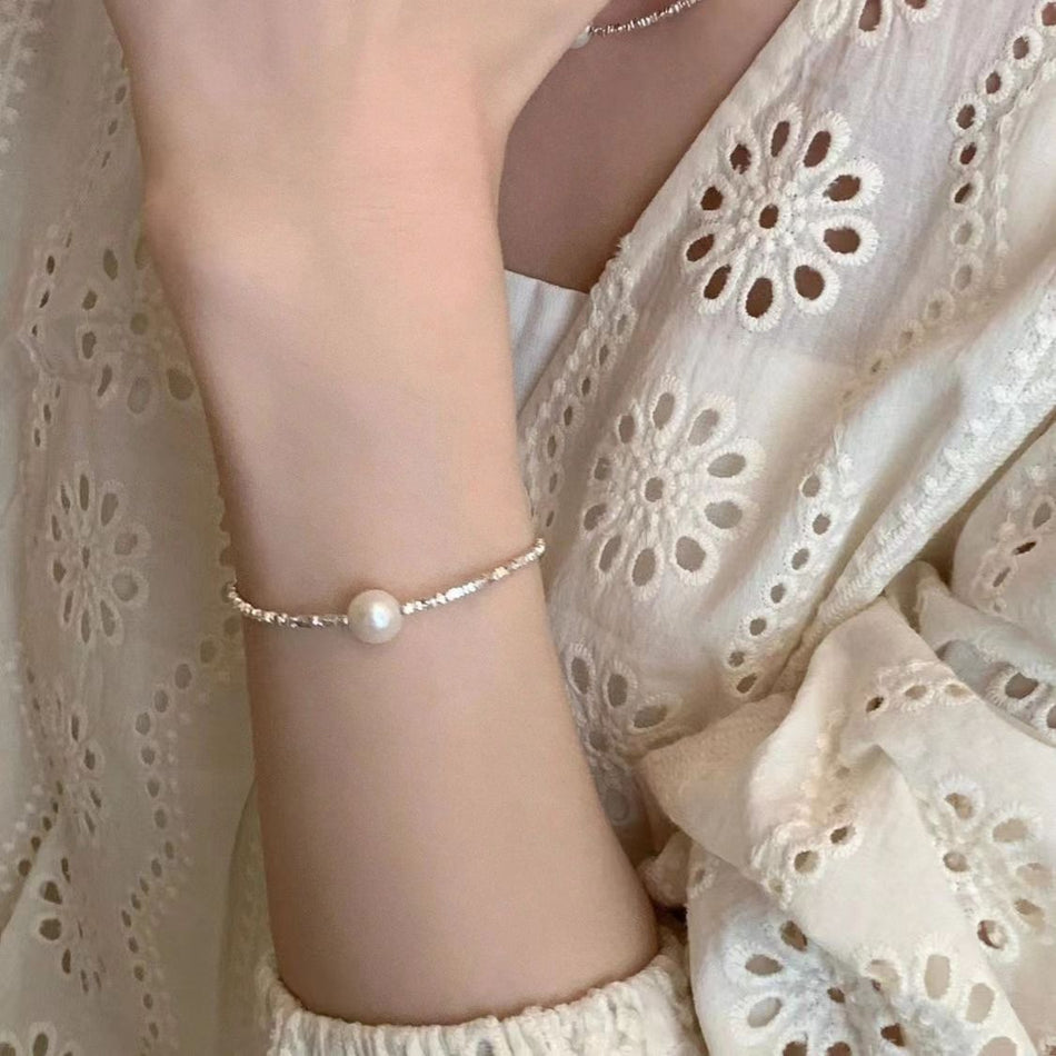 STOCK-Broken Silver Pearl Clavicle Necklace Women