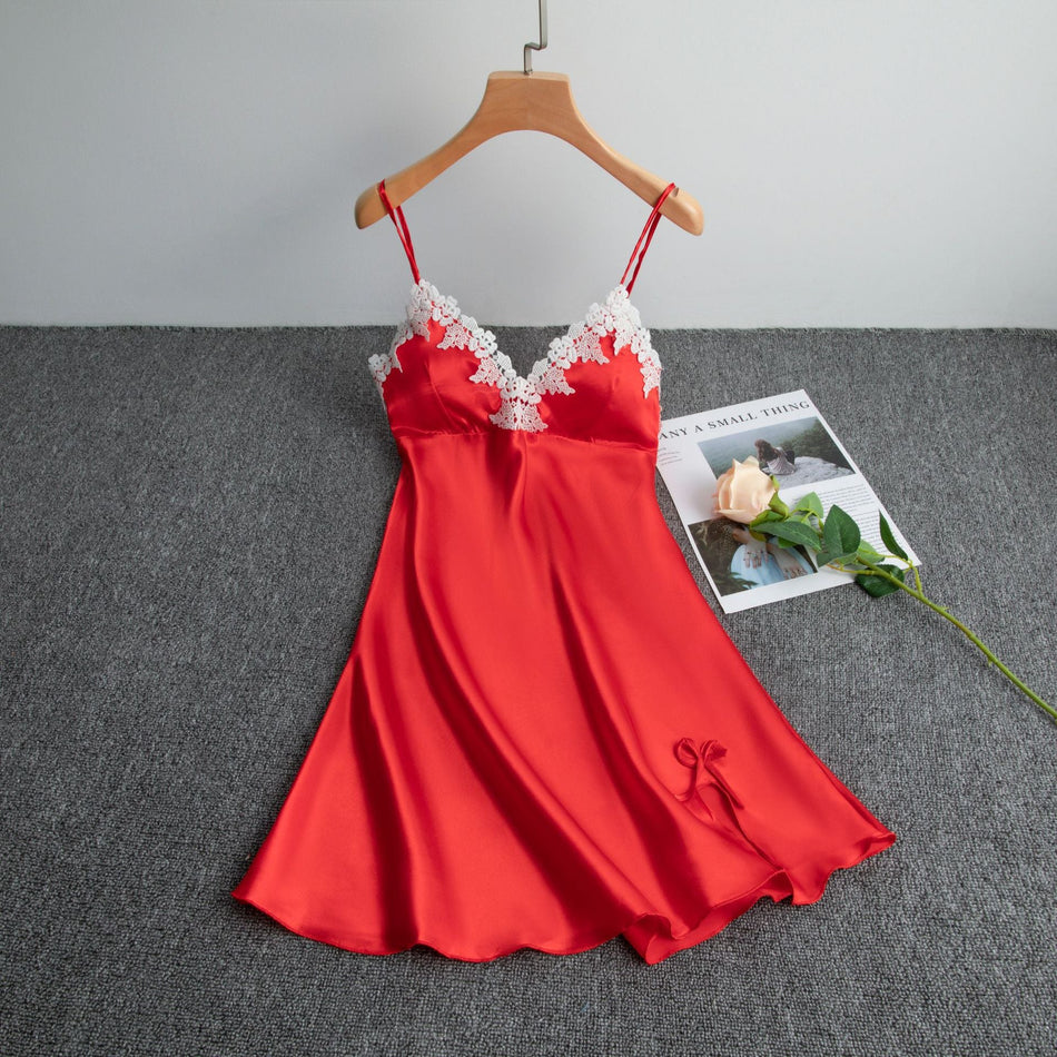 STOCK-Ice Silk Princess Nightgown – Charming Backless Elegance