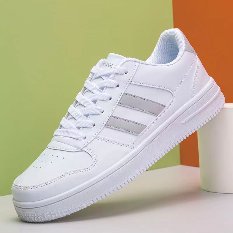 INSTOCK- Unisex Little White Sneakers Korean Harajuku Style