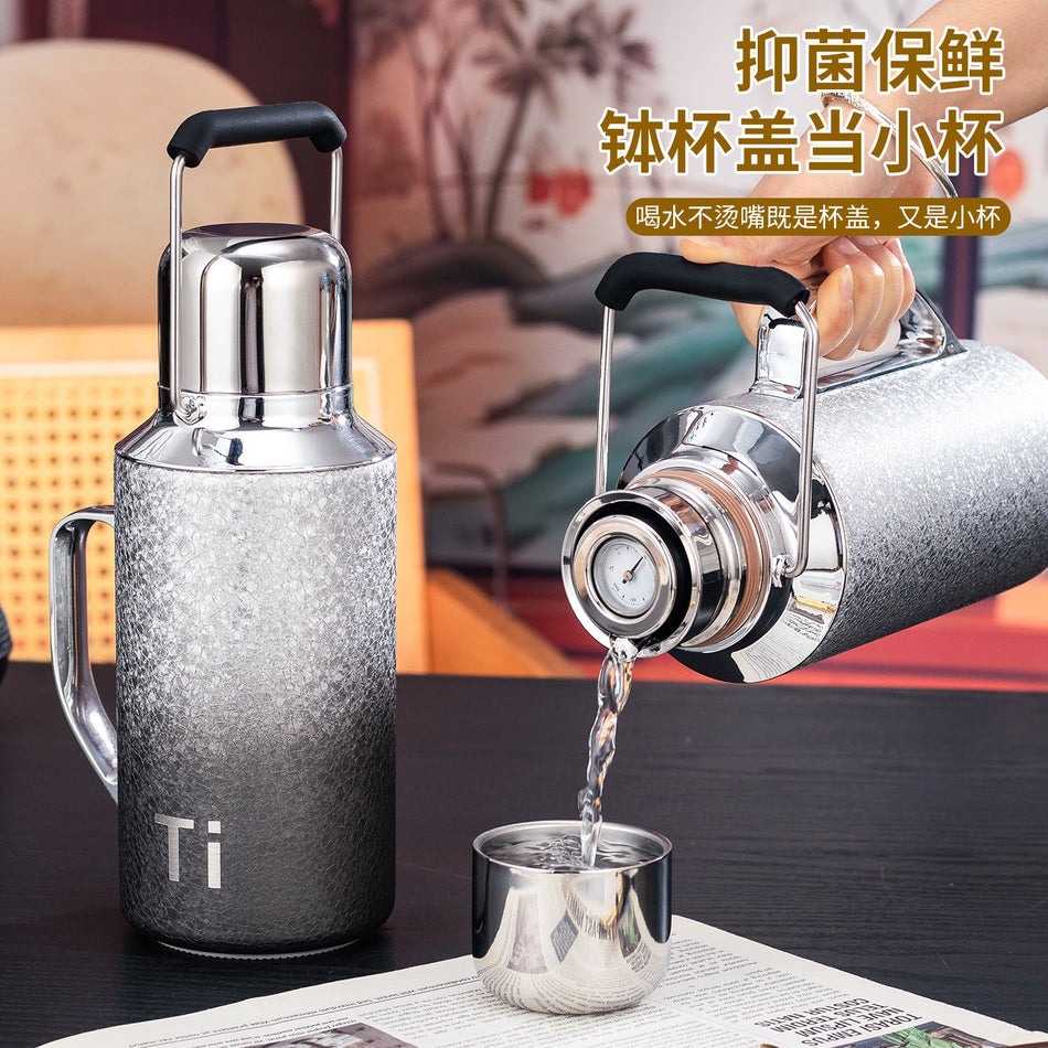 High-End Titanium-Coated Stew  Thermos Water Cup Business