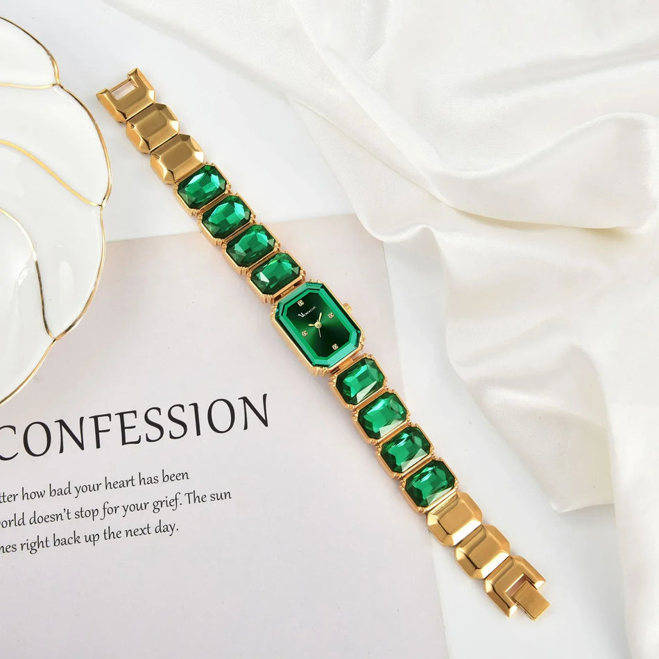 Diamond Green Dial Women’s Watch – Stylish & Luxury Design