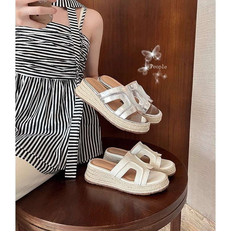 Women’s Straw Wedge Sandals – Summer Vacation Vibes