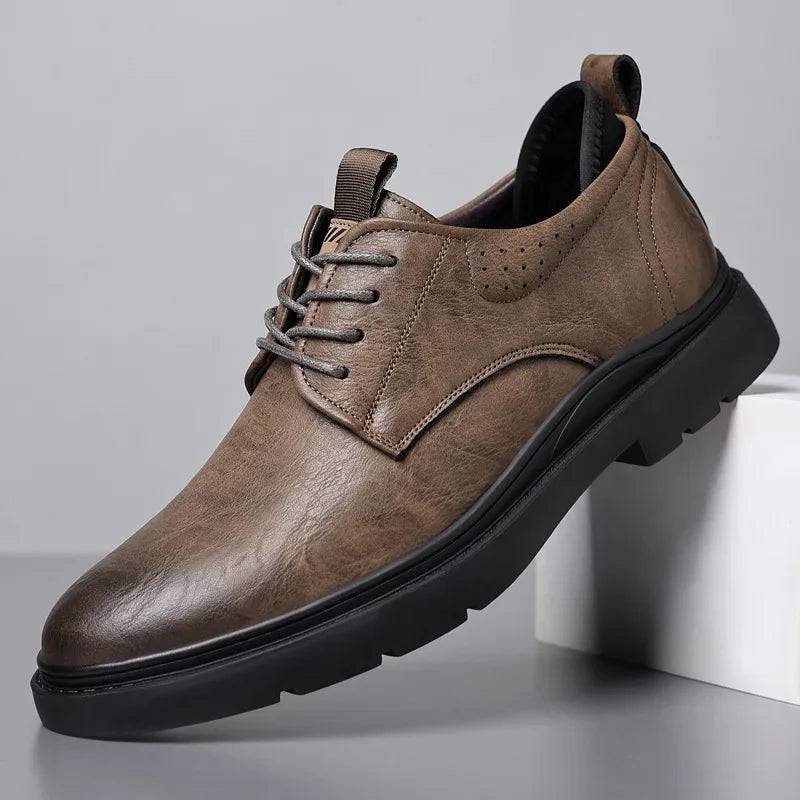 Men’s Casual Leather Shoes – Retro Tooling Fashion