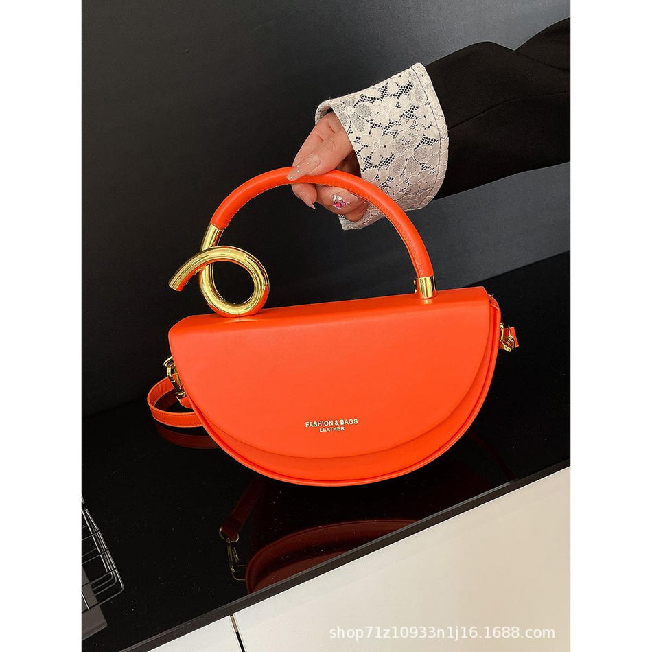 STOCK-High End Niche Saddle Crossbody Handbag Women 2026 New