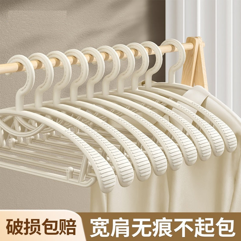 5-Pack Wide Shoulder Non-Slip Clothes Hangers Home Use