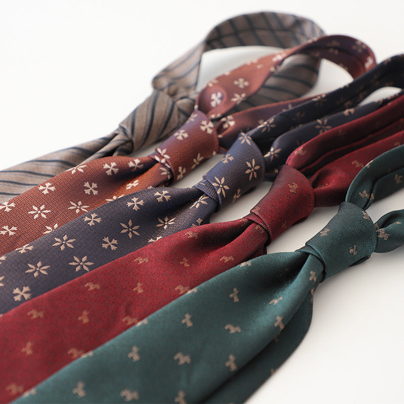Korean Style Polka Dot Tie – Trendy Formal Look for Men