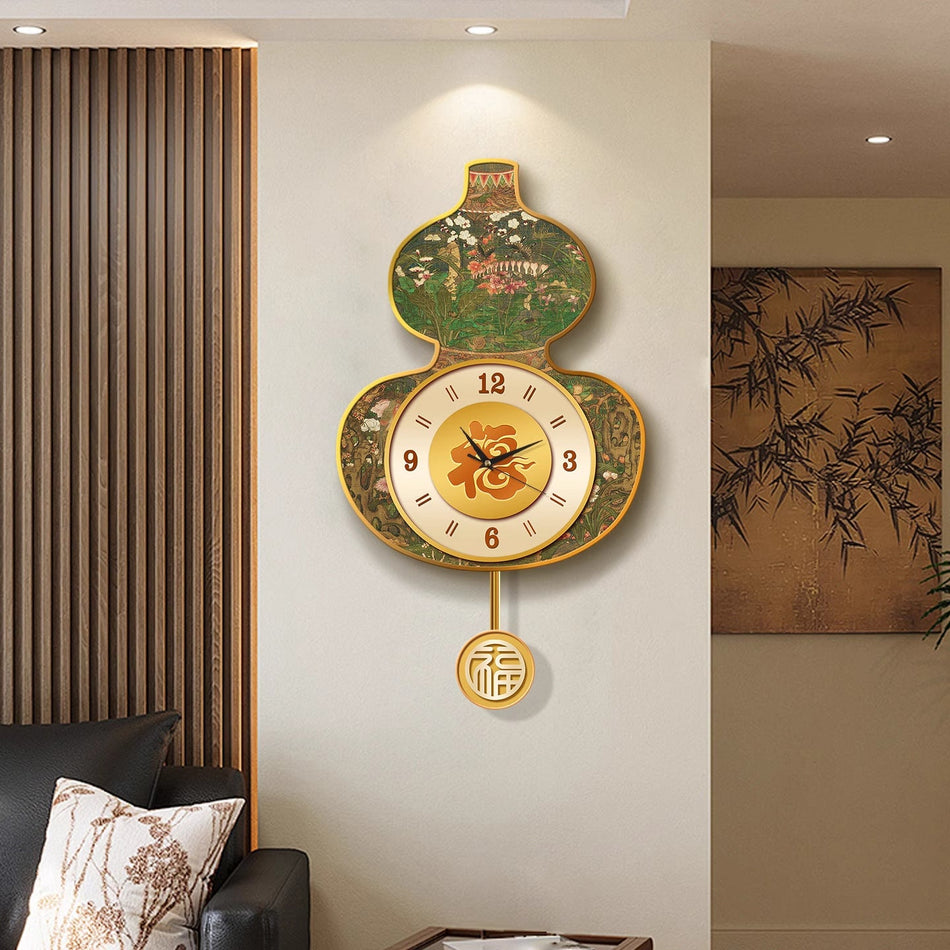 Chinese Style Gourd Wall Clock with Blessing Design
