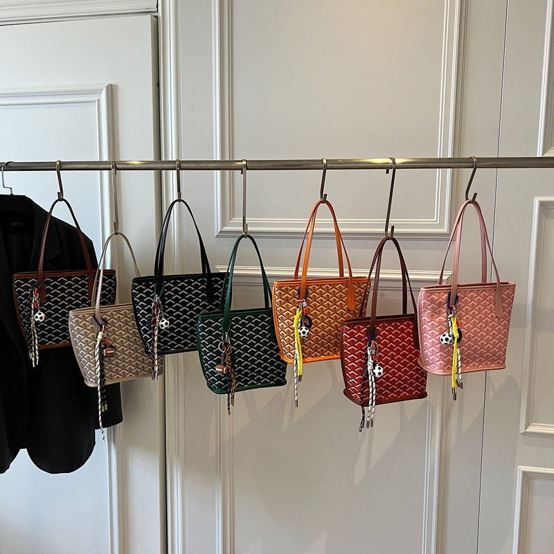 Dogtooth Tote – Stylish Fish Scale Shopper Bag