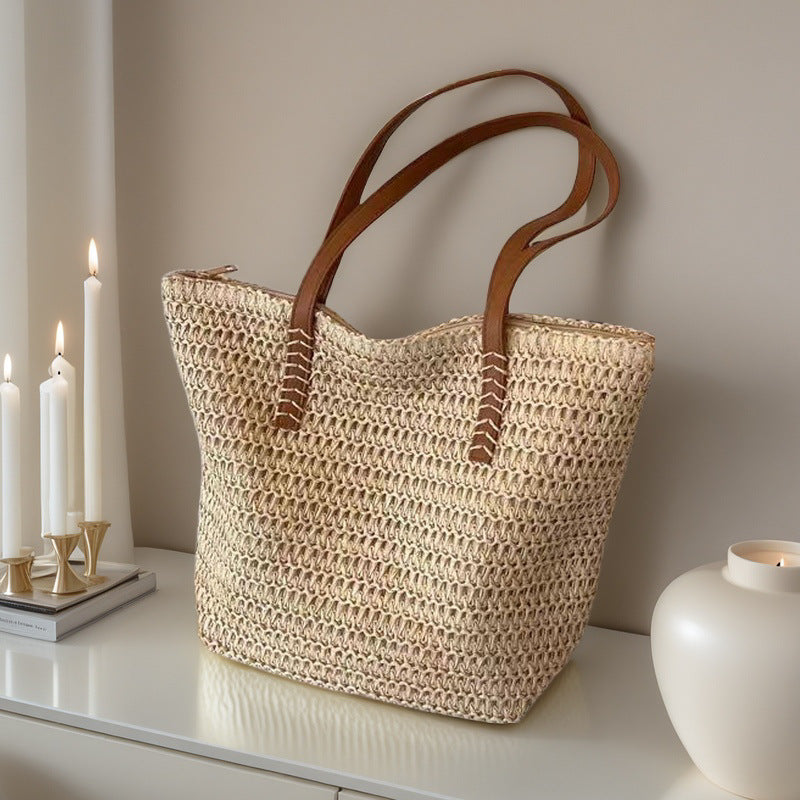 Korean Large-Capacity Seaside Straw Bag