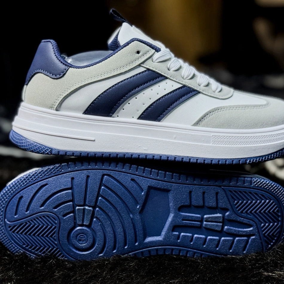 INSTOCK-Women's Hong Kong Retro White Training Sneakers